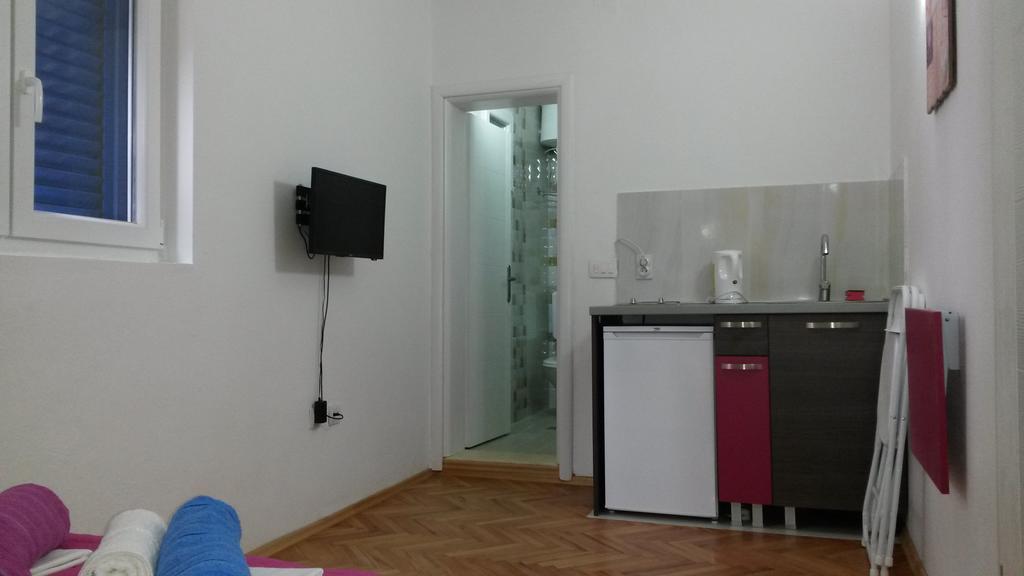 Apartmani Draskovic Petrovac 外观 照片