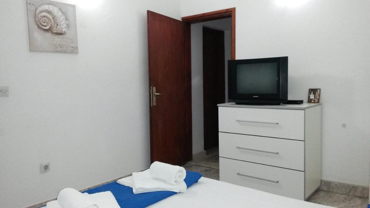 Apartmani Draskovic Petrovac 外观 照片