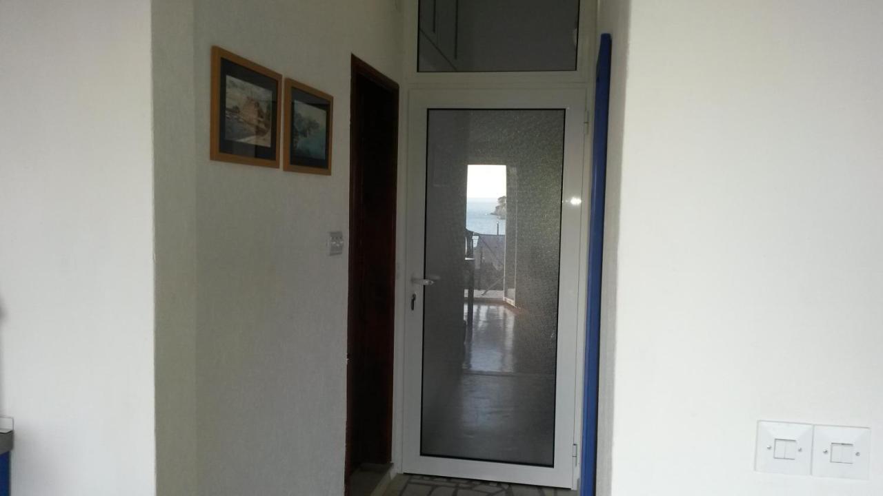 Apartmani Draskovic Petrovac 外观 照片